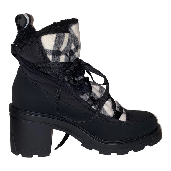 BCBGeneration Faux Fur Chunky Heeled Ankle Boots ‎ Women 10M/41Hiking Trail NEW - Picture 3 of 10